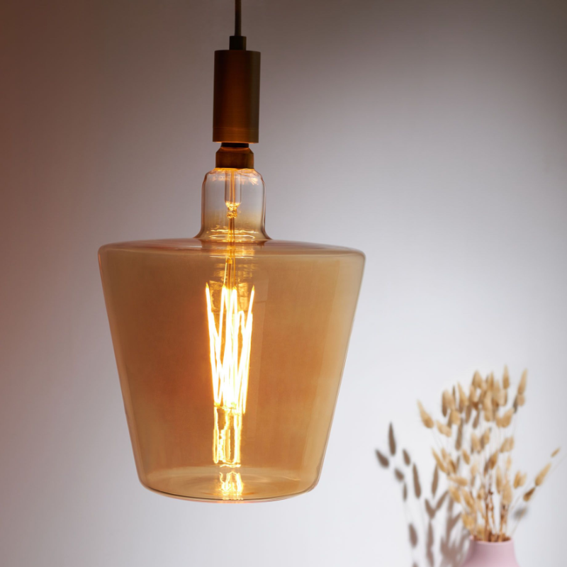 Décoratif et architectural SHADE - Ampoule géante LED by Fabrice PELTIER - GIRARD SUDRON